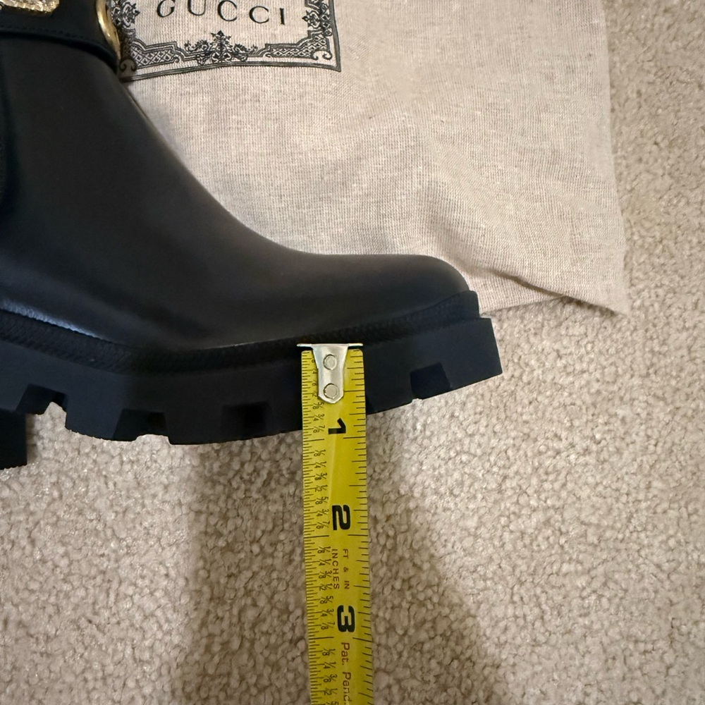 STUNNING!  NEW!  Gucci Trip Logo Strap Chelsea Boot -6.5 - Picture 13 of 14